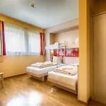 Hotel Jufa Im Brueckenkopfpark -