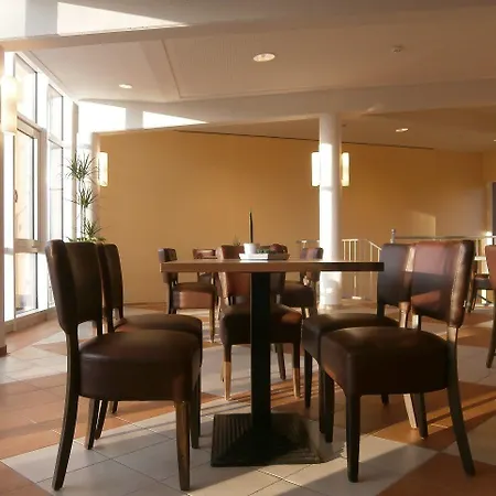 Jufa Im Brueckenkopfpark -