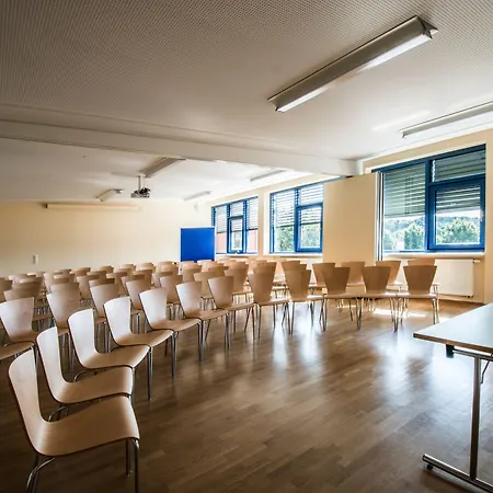 Hotel Jufa Im Brueckenkopfpark - Jülich