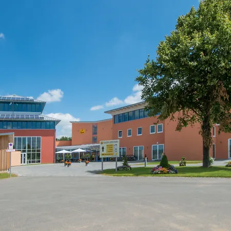 Jufa Im Brueckenkopfpark - 3* 줄리흐