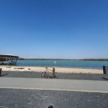 Jufa Im Brueckenkopfpark - 호텔 3*