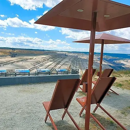 Jufa Im Brueckenkopfpark -