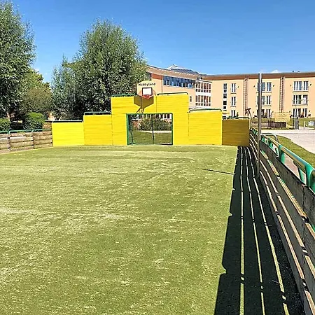 Otel Jufa Im Brueckenkopfpark - Jülich