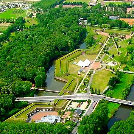 Hotel Jufa Im Brueckenkopfpark - Jülich