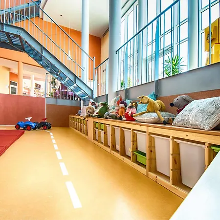 Hotel Jufa Im Brueckenkopfpark - 3*