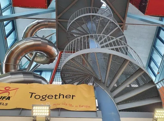 Jufa Im Brueckenkopfpark - Юлих