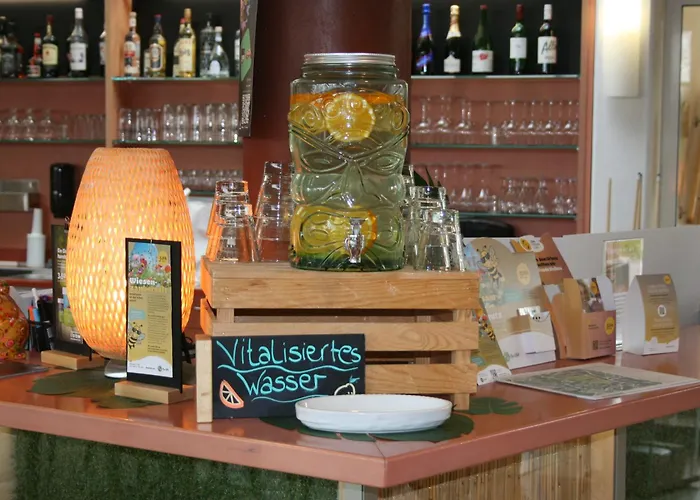 Отель Jufa Im Brueckenkopfpark - 3*