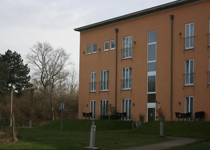 Jufa Im Brueckenkopfpark - 3* Юлих