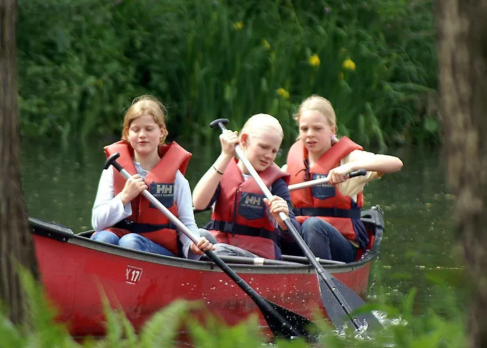 Jufa Im Brueckenkopfpark -