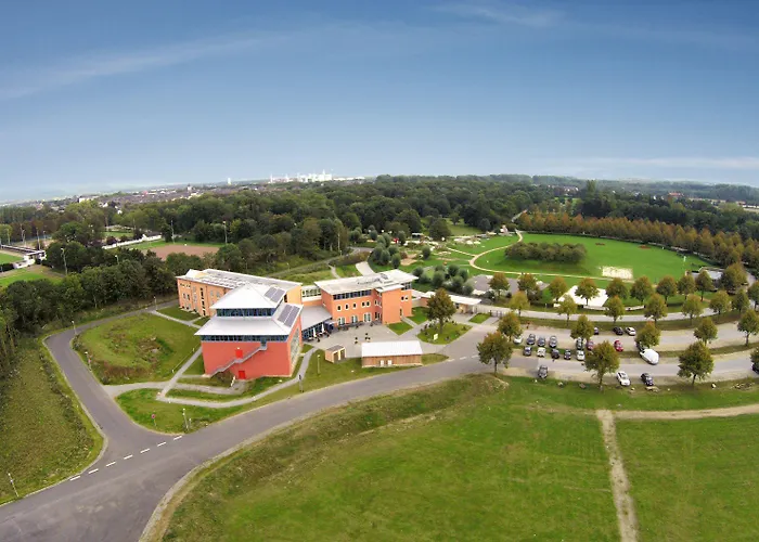 Jufa Im Brueckenkopfpark - Отель