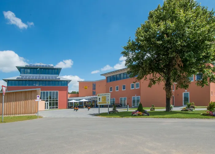 Jufa Im Brueckenkopfpark - 3* Юлих