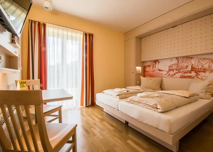 Jufa Im Brueckenkopfpark - Hotel Jülich